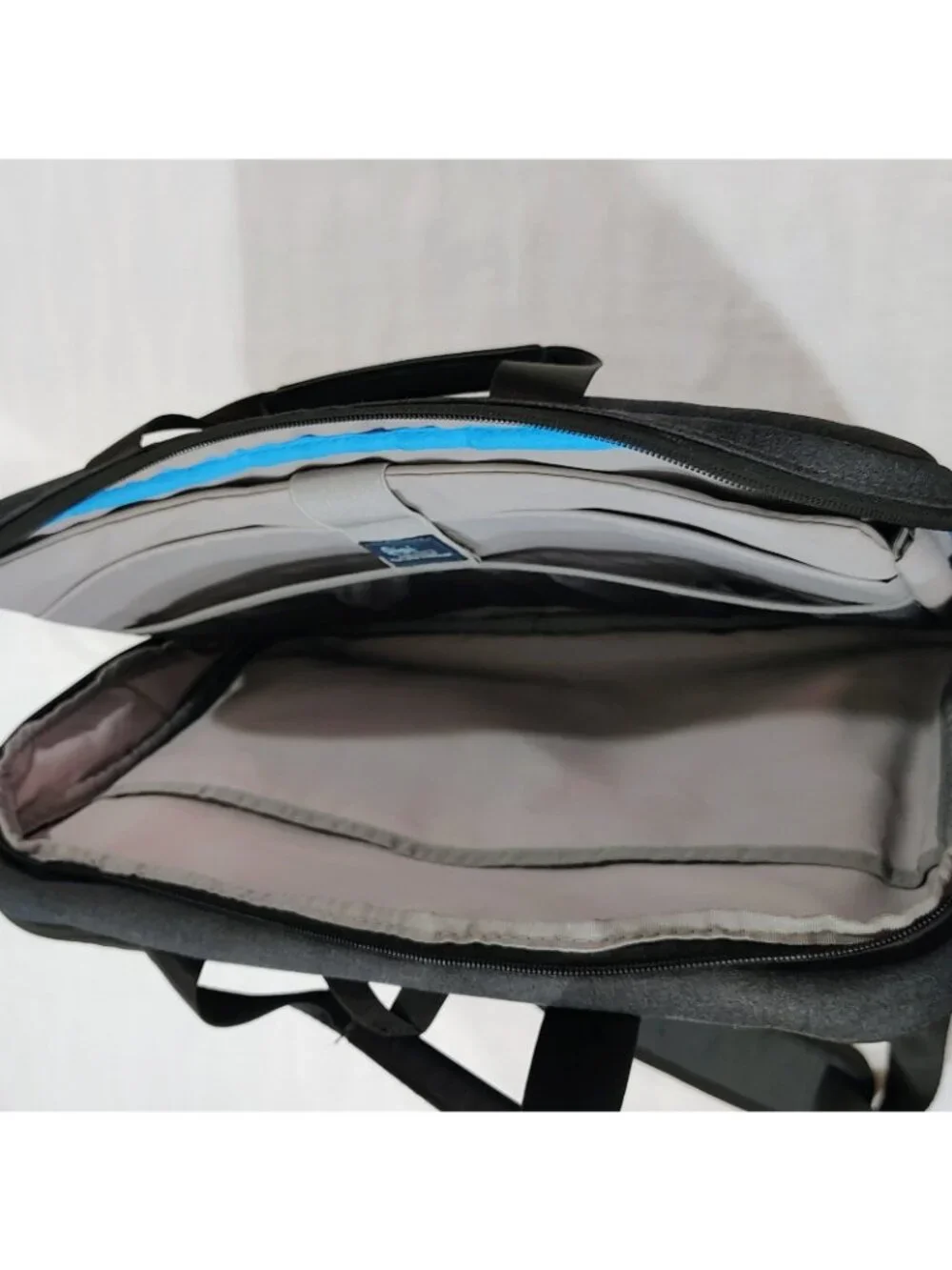 BagSmart Laptop Messenger Bag Briefcase Gray Black Digi Smart RFID Travel Office